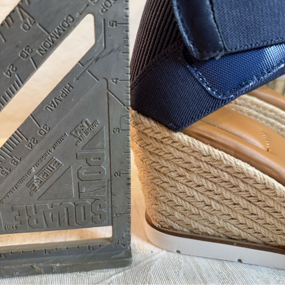 Kelly & Katie Gala Espadrille Wedge Sandal Women’s Size 11M. Blue /White Stripe - Picture 10 of 10